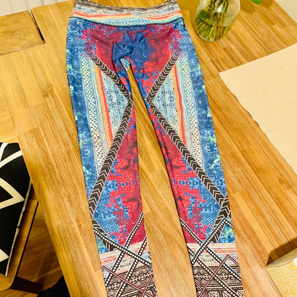 ONZIE, beautiful leggings